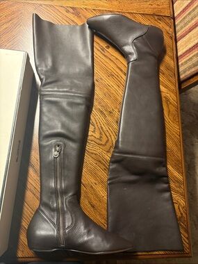 Women's Over-the-Knee Leather Combat Boots in Dark Brown